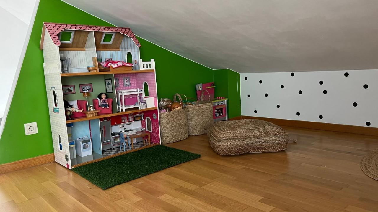 Atico De Diseno Con Terraza En El Centro De Olot 아파트 외부 사진