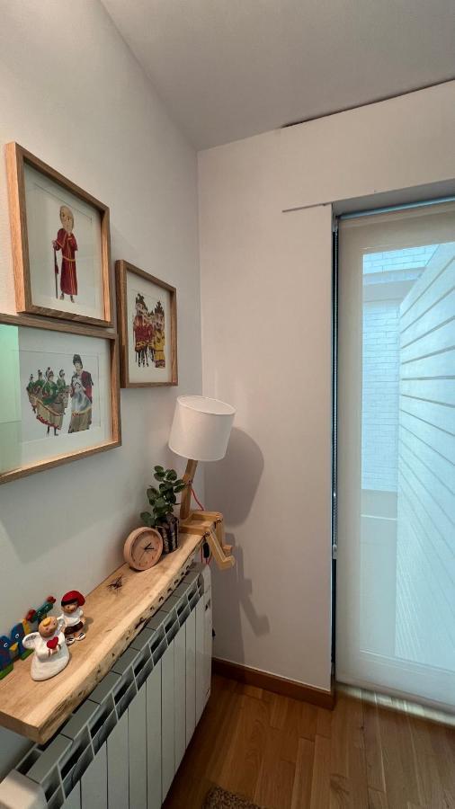 Atico De Diseno Con Terraza En El Centro De Olot 아파트 외부 사진
